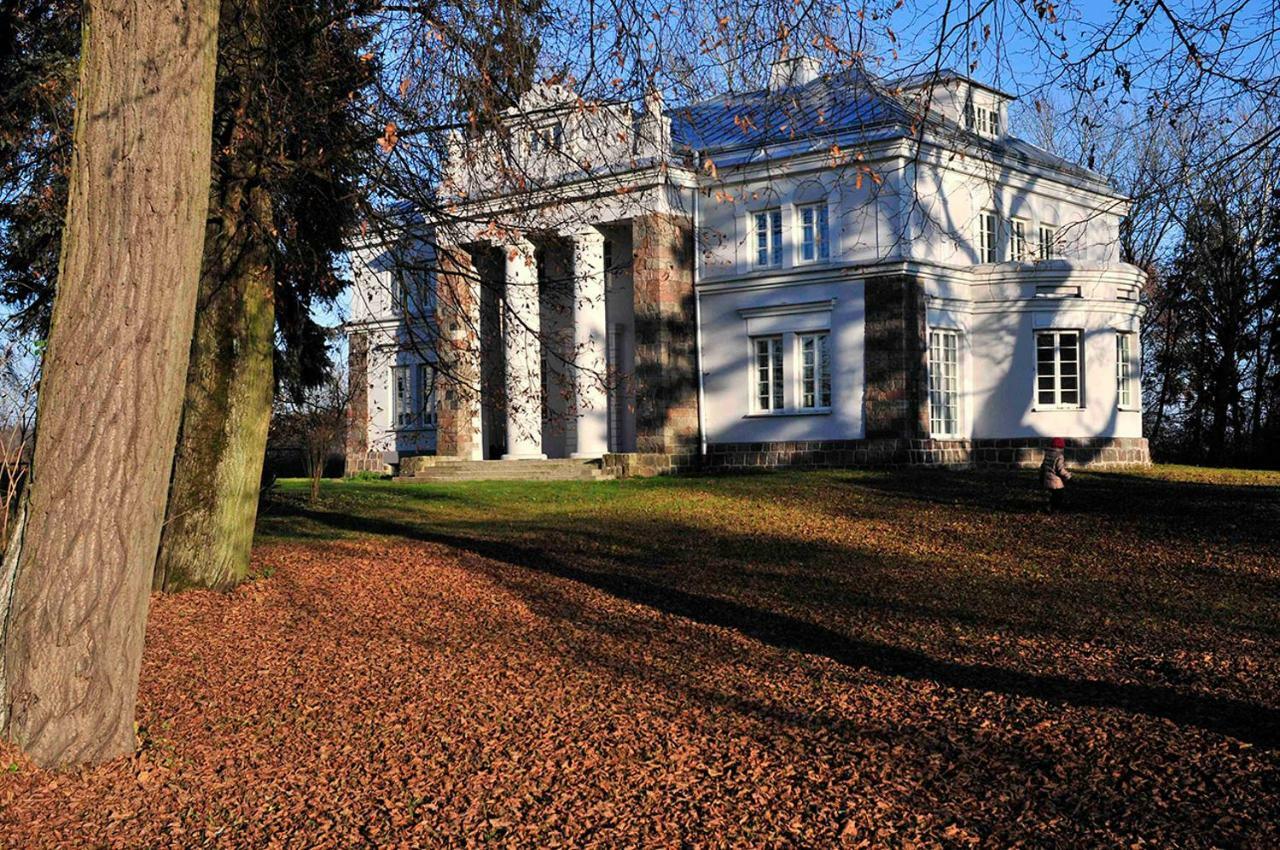 Palac Krzykosy Villa Krzykosy  Exterior photo